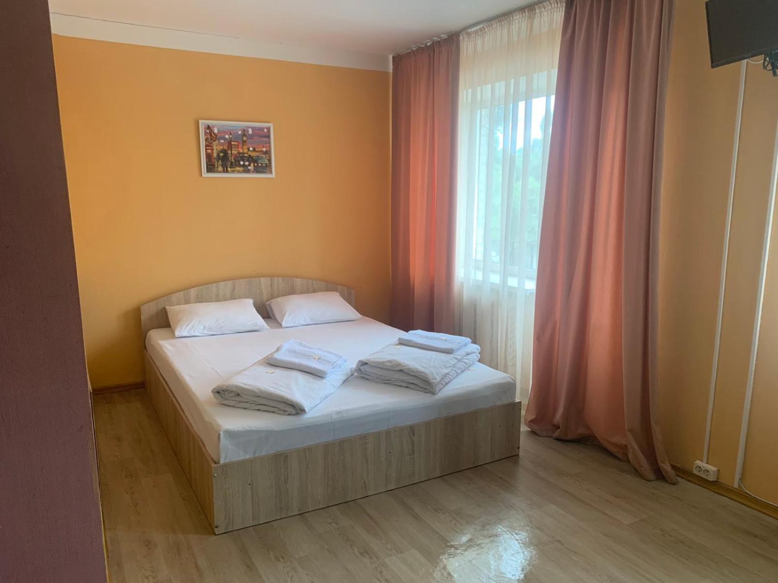 קייב Hostel Podolski Plus מראה חיצוני תמונה